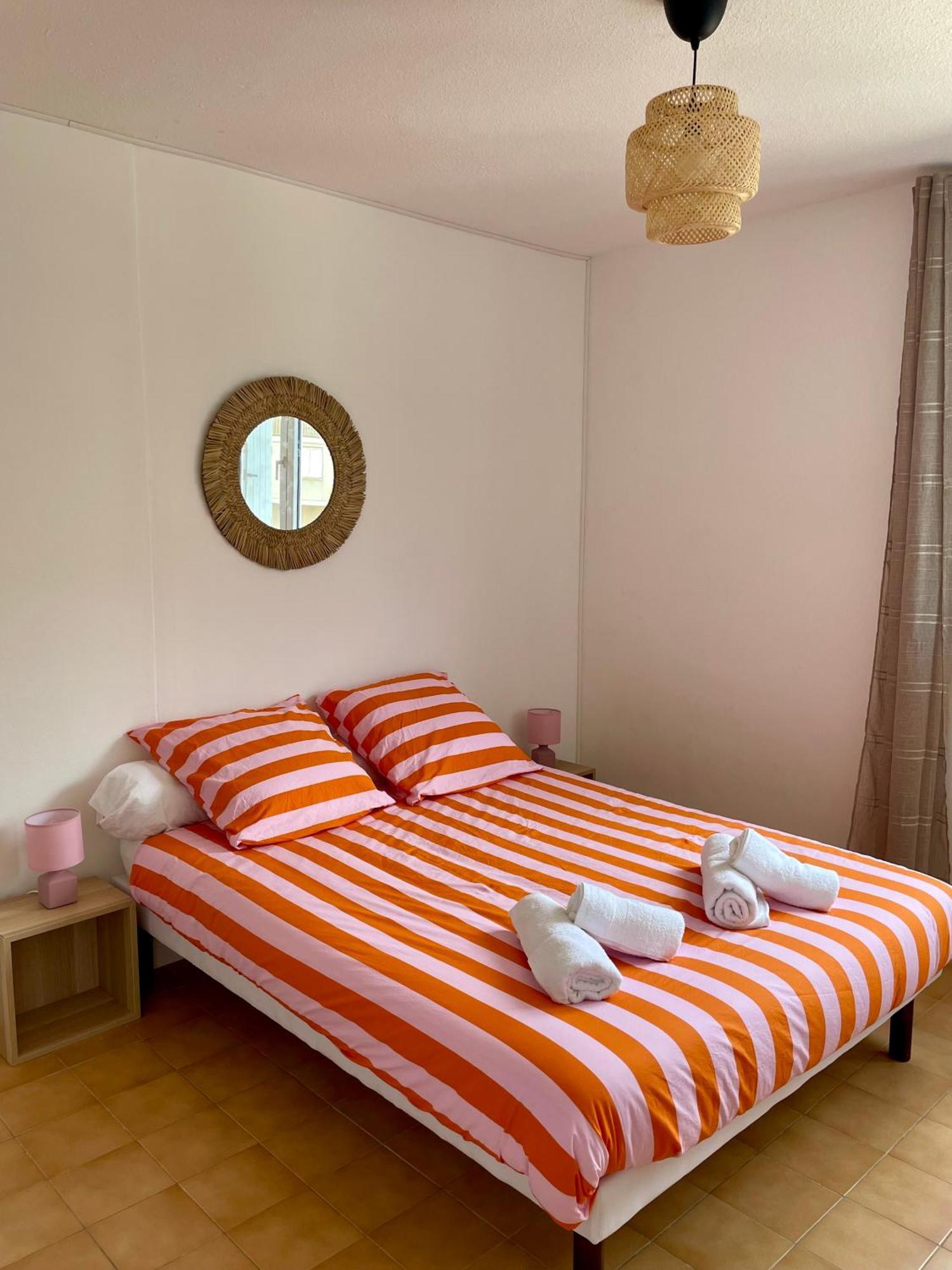 Superbe Duplex Refait A Neuf ! Apartamento Hyères Exterior foto
